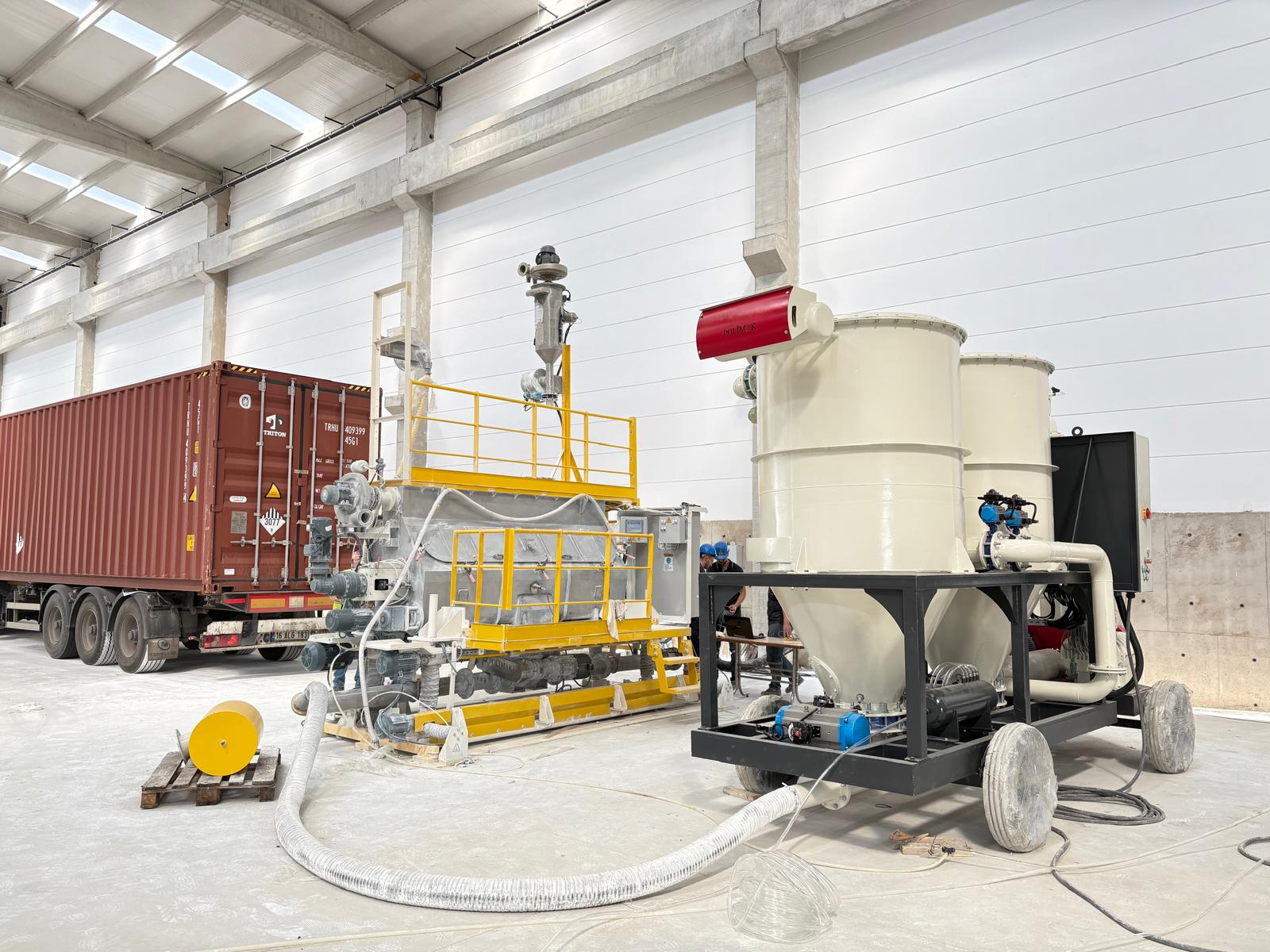 Unloading Container Material Container Unloading Systems | Smart Logistics by Polimak